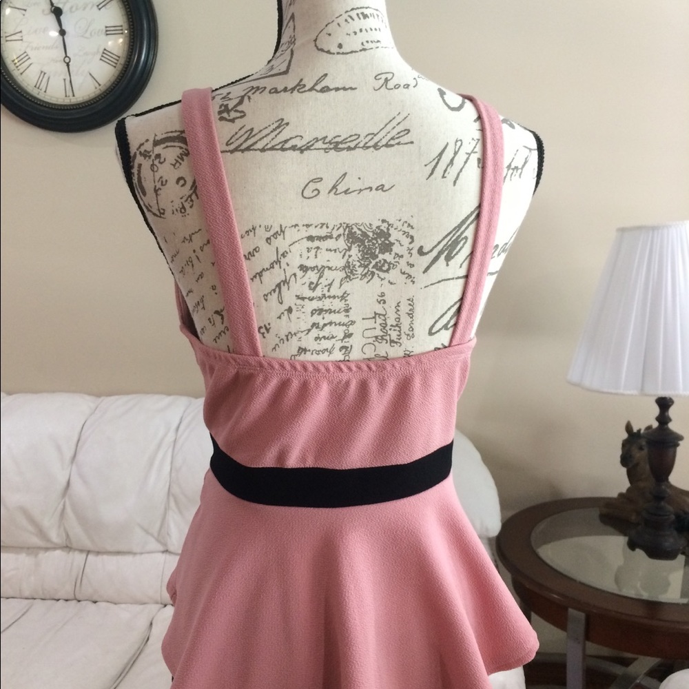 Pink top - Picture 4 of 5